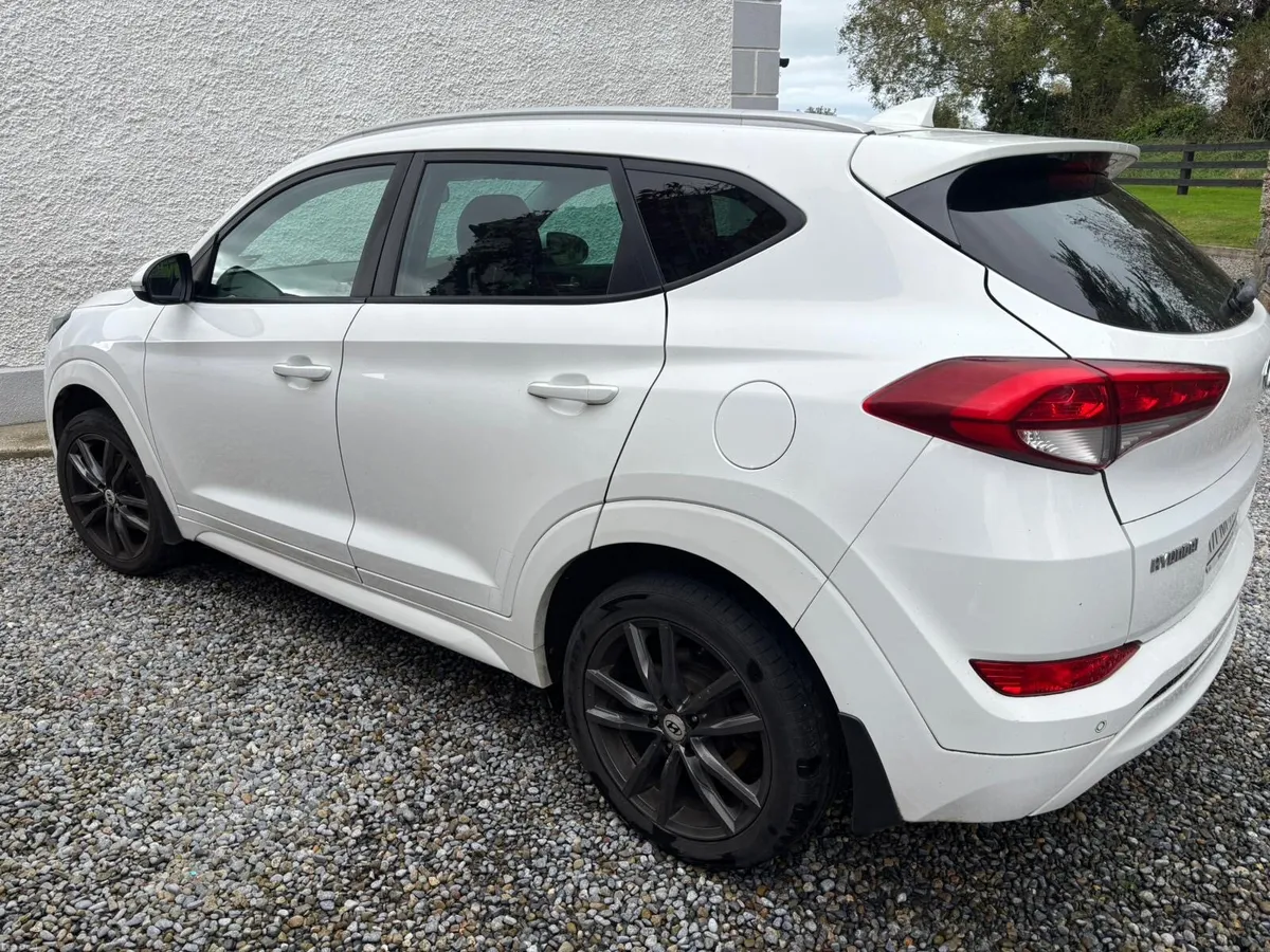 Hyundai Tucson (Executive) - Image 3