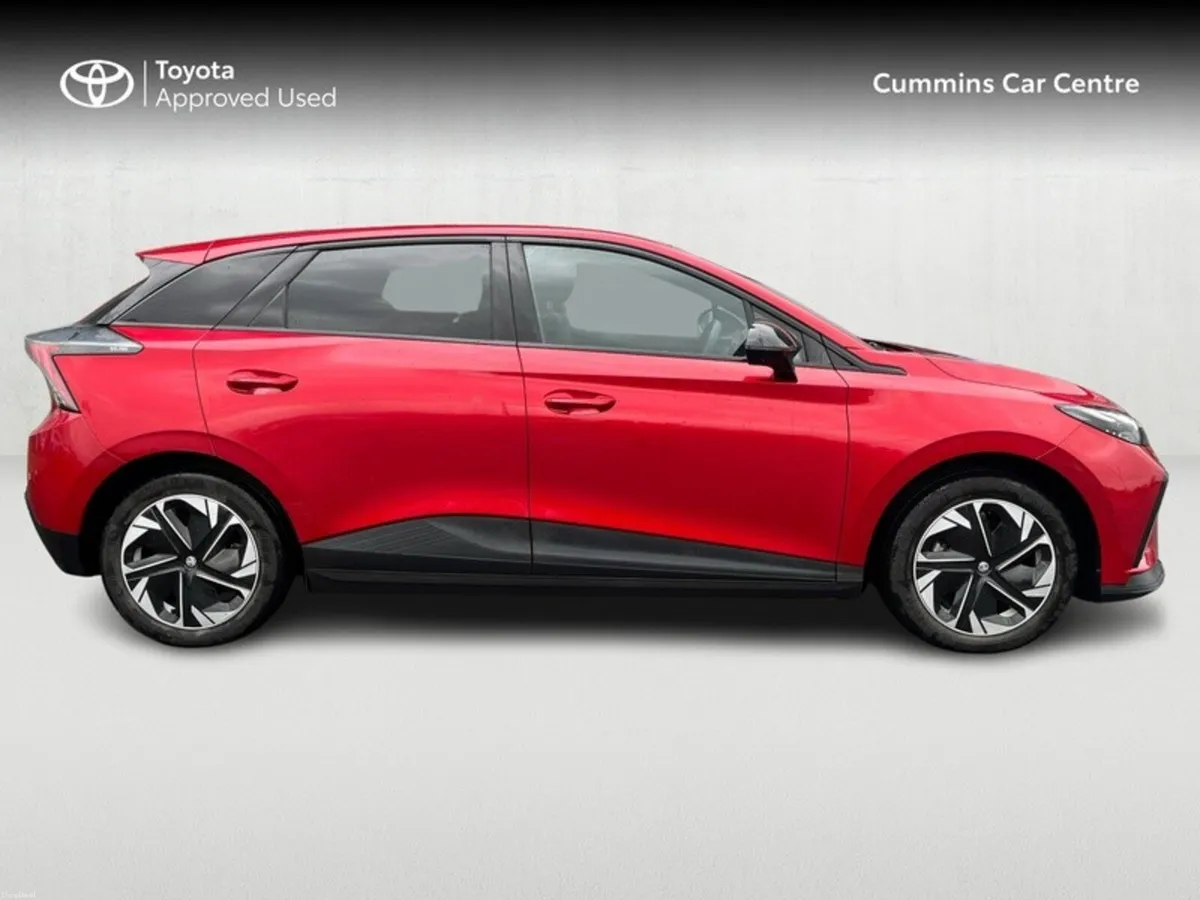 MG MG4 LR - EXCLUSIVE- 64KWH - Image 3