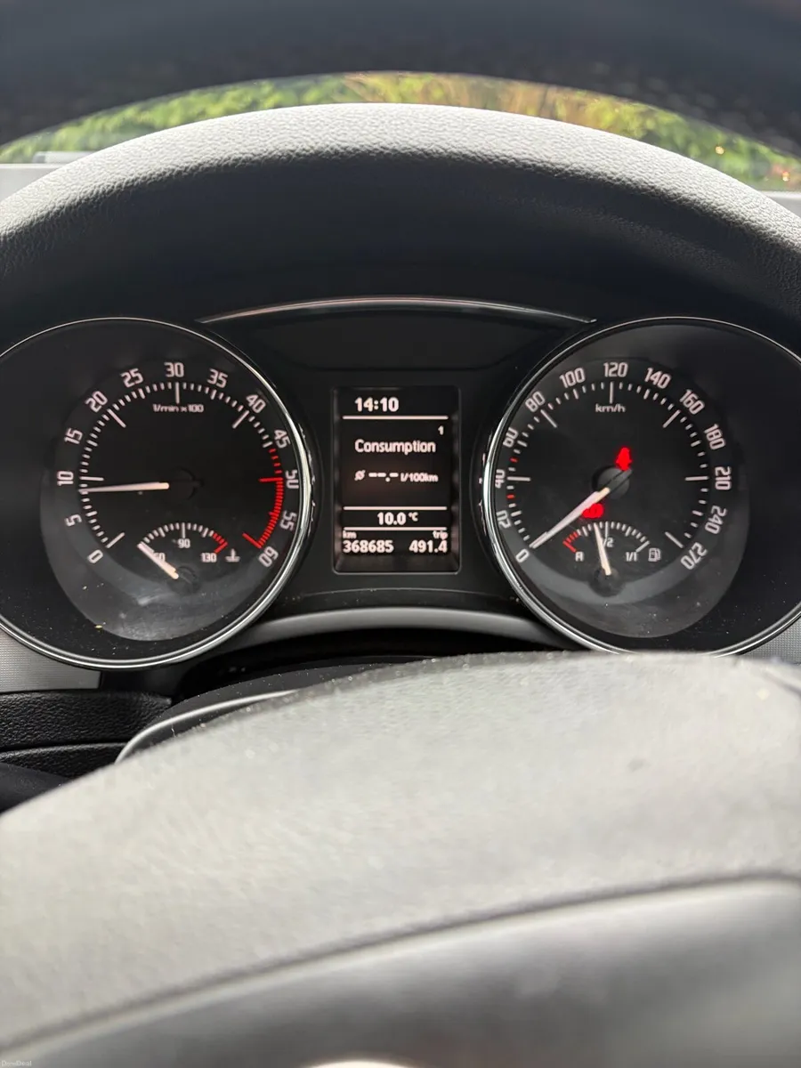 Skoda superb 1,9 TDI fresh NCT - Image 4