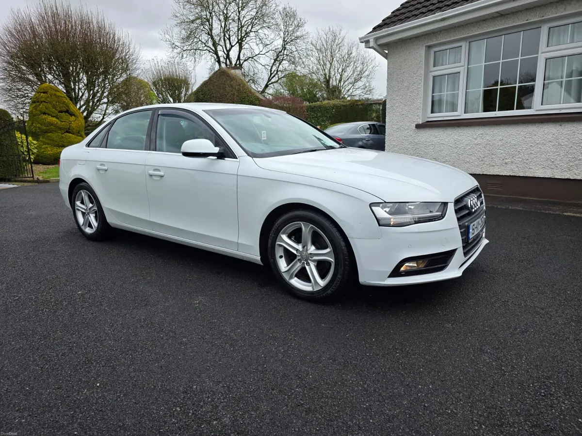 AUDI A4 TECHNIK ULTRA..136BHP - Image 4