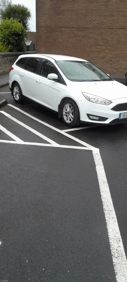 Ford Focus 2015 - Image 1