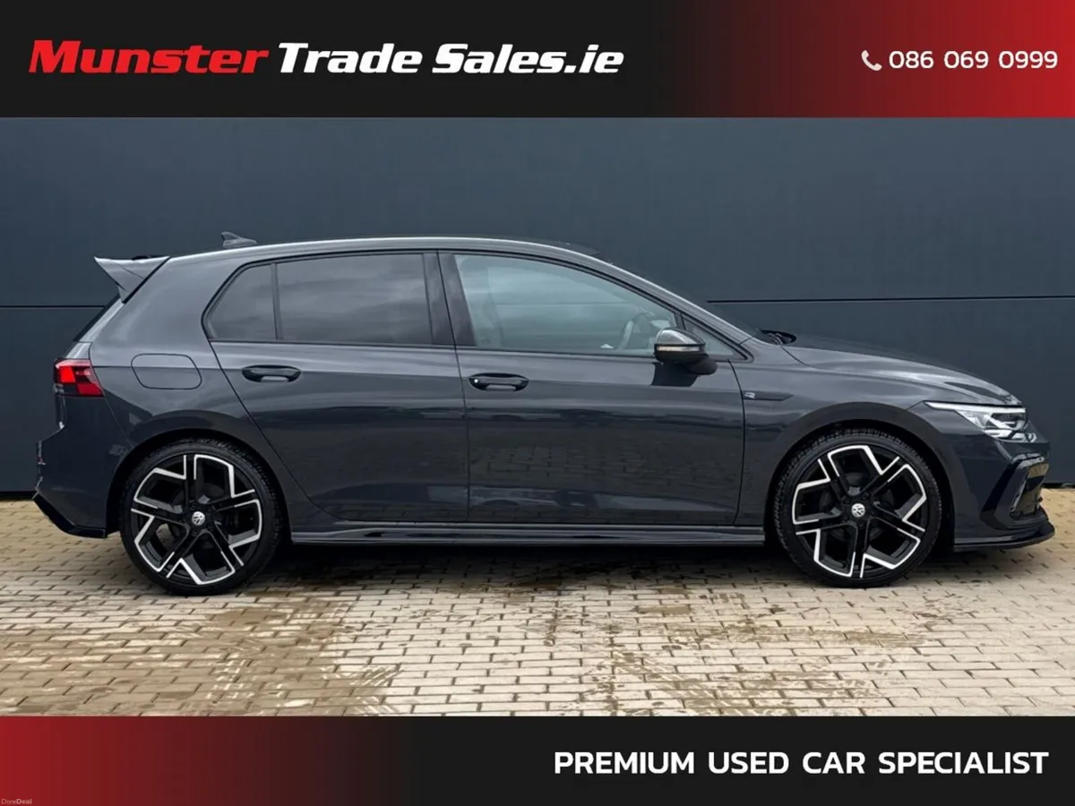 Volkswagen Golf R-Line - Image 2