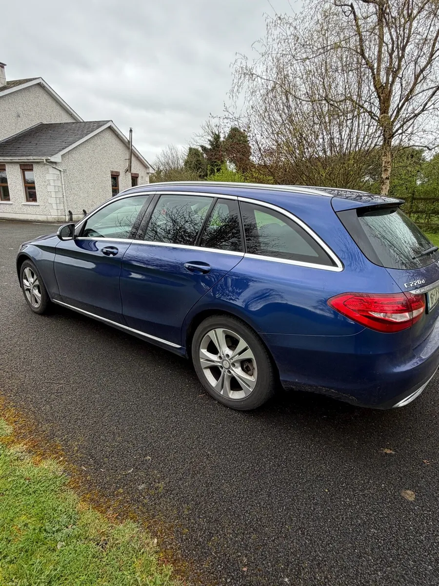 Mercedes Benz C220d Estate ( w205) - Image 4