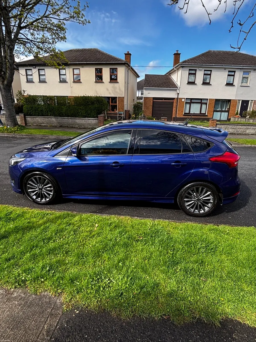 Ford Focus ST-Line 1.5L Diesel - Image 2
