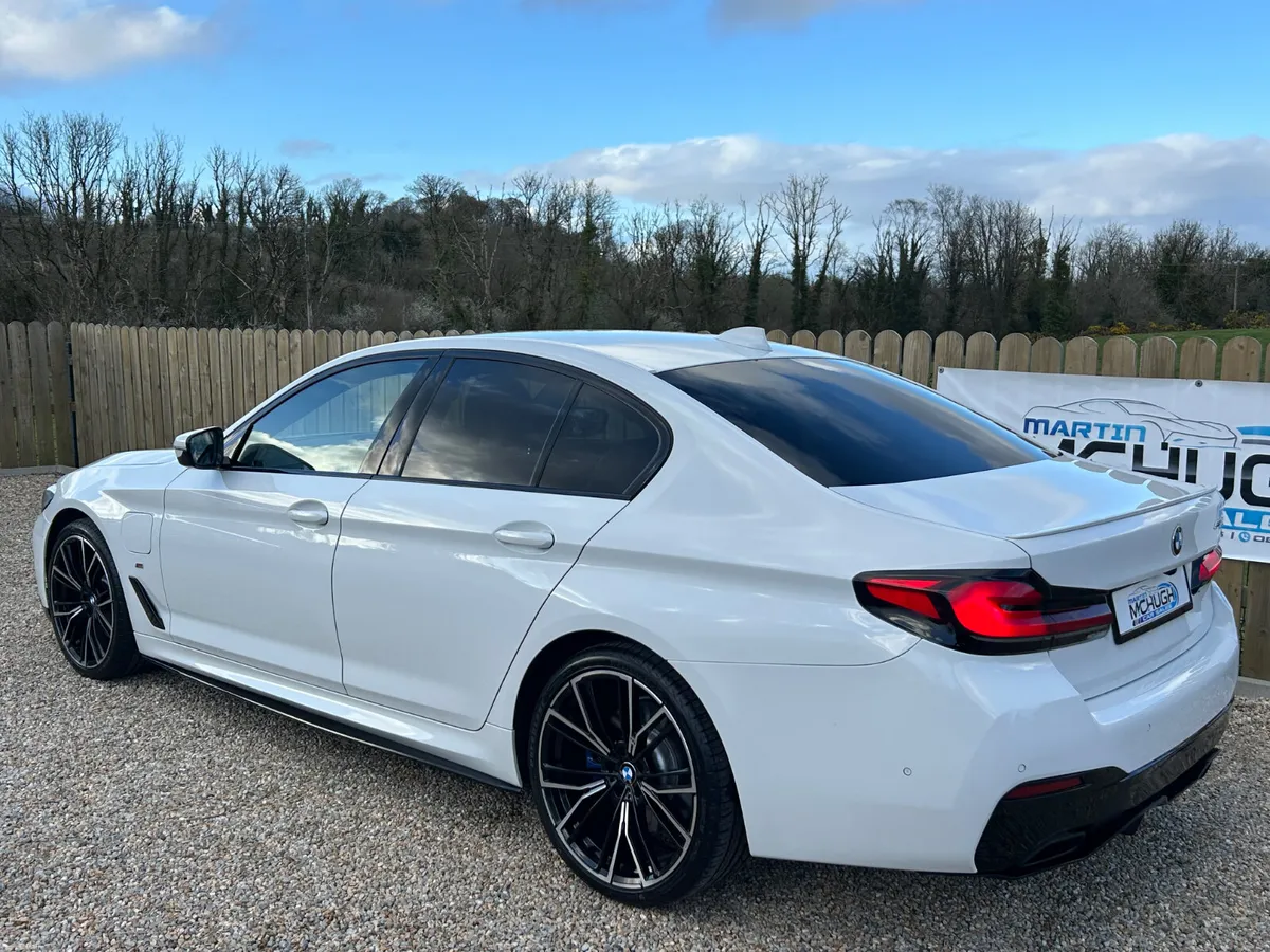 2021 Bmw 530e M Sport Pro Lci - Image 5