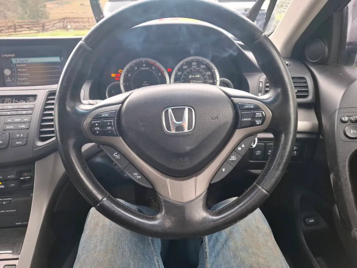 Honda accord - Image 3