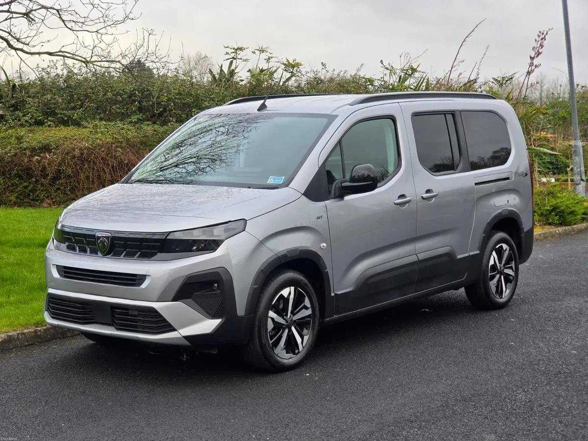 Peugeot Rifter Wheelchair Accessible Vehicle - Image 1