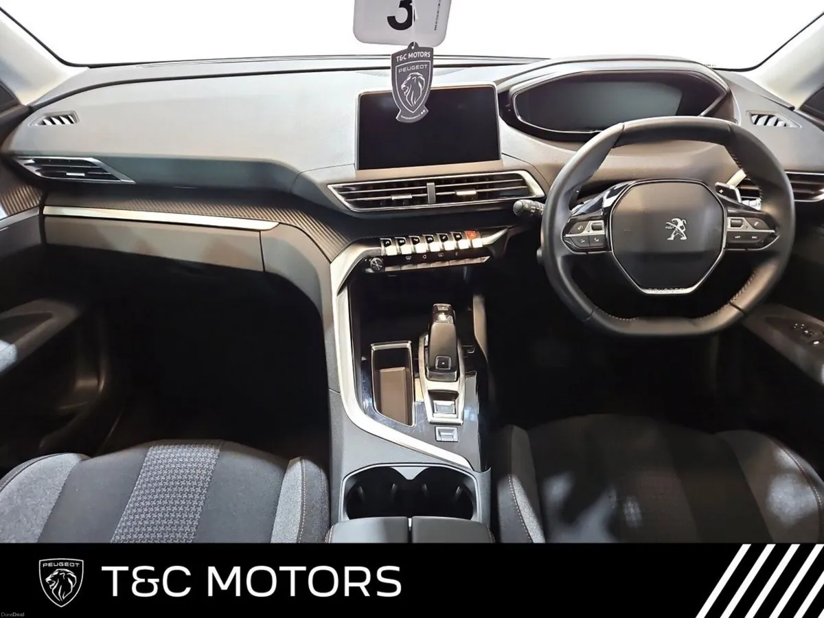 Peugeot 3008 1.5 Diesel AUTO Full Main Dealer Serv - Image 2