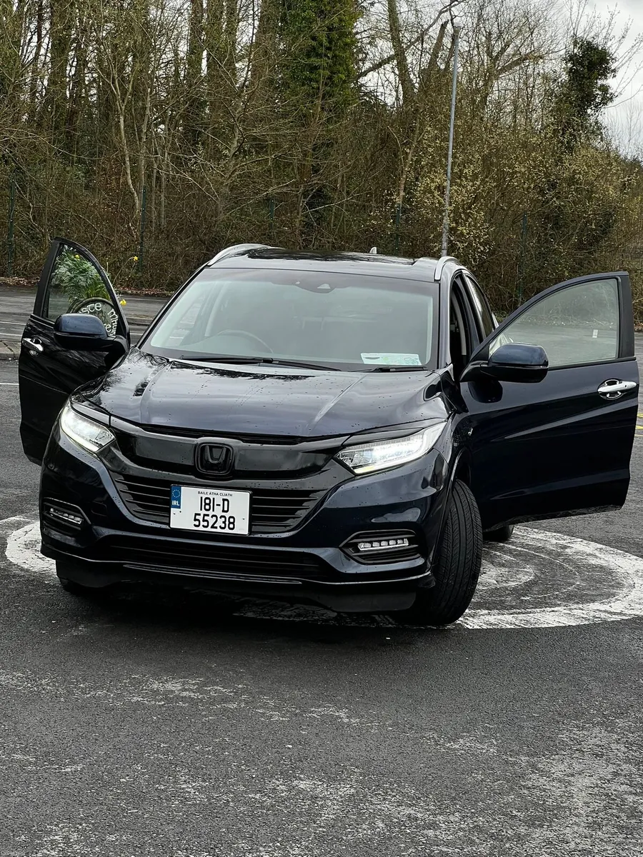 Honda Vezel 2018 | 1.5 Hybrid Automatic New NCT - Image 3
