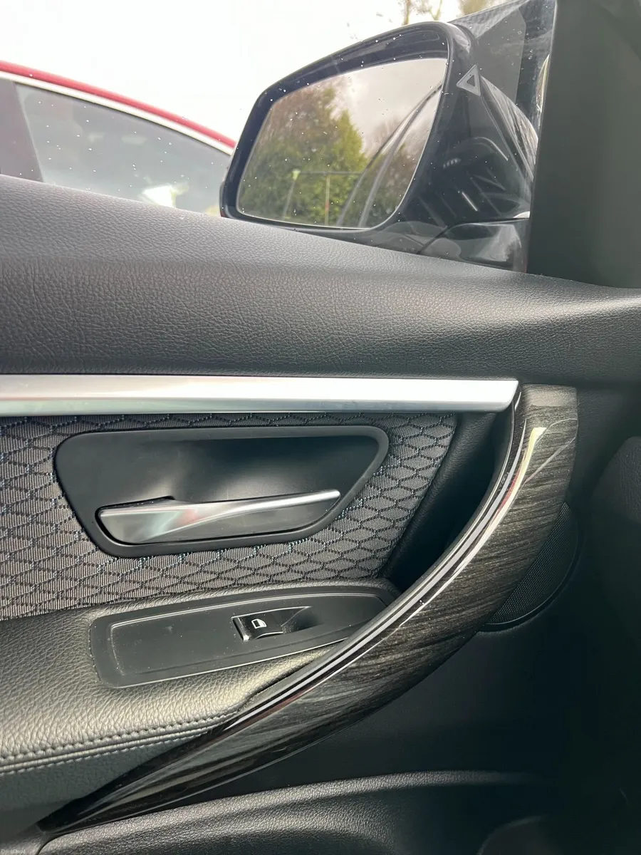 BMW 330E M Sport 2018 - 58967km - Image 4
