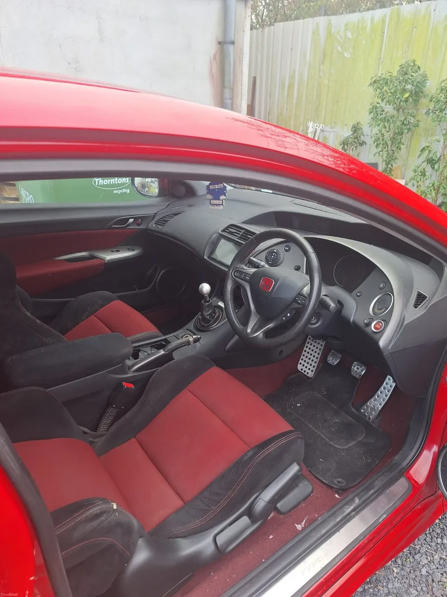 Honda civic FN2 TYPE R 2009 - Image 3