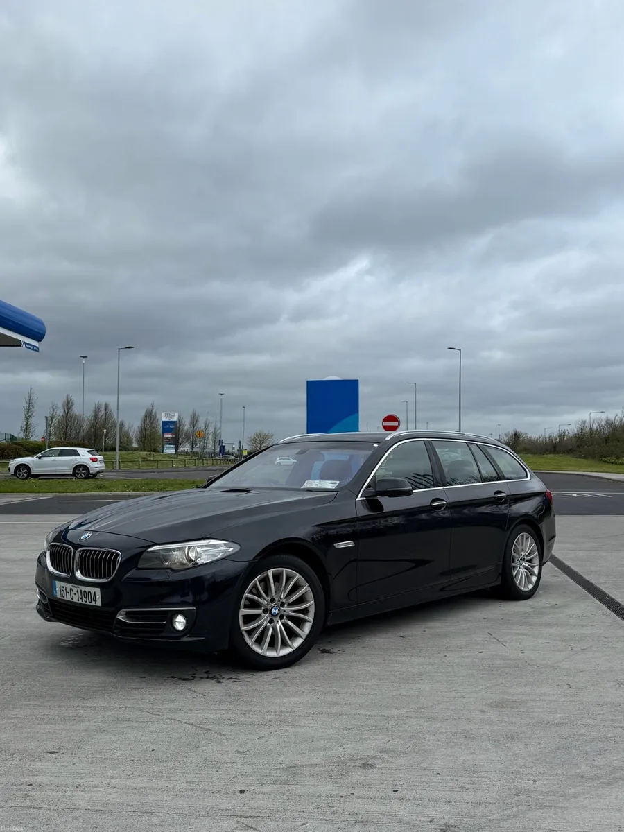 Bmw 520d Automatic Nct & Tax High Spec - Image 3