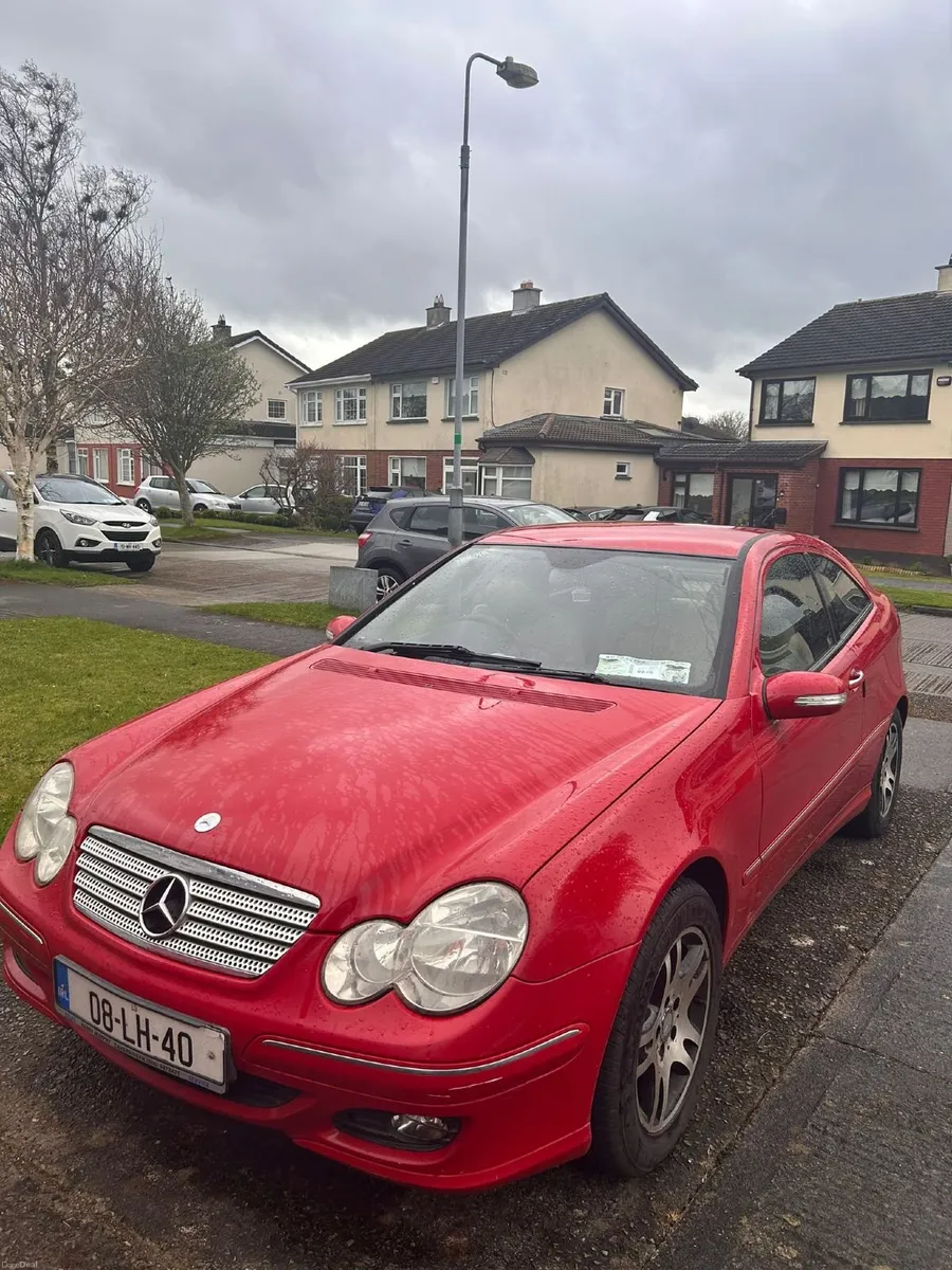 Mercedes-Benz C-Class 2008 - Image 3