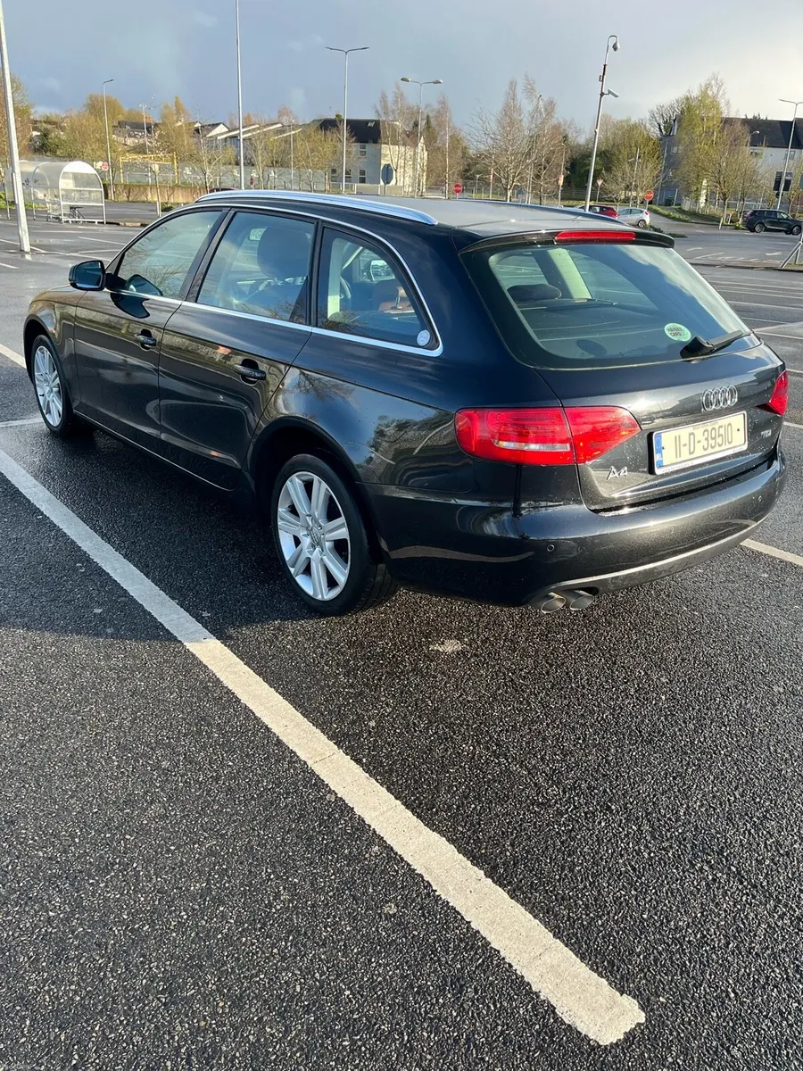 Audi a4 avant 2011 - Image 4