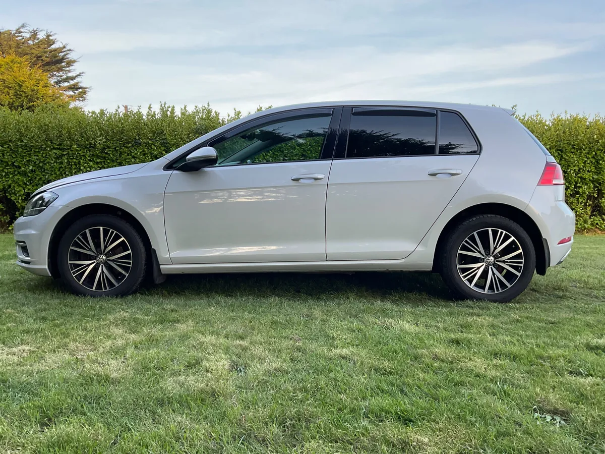 2018 Volkswagen Golf SE 1.6TDI Automatic - Image 5
