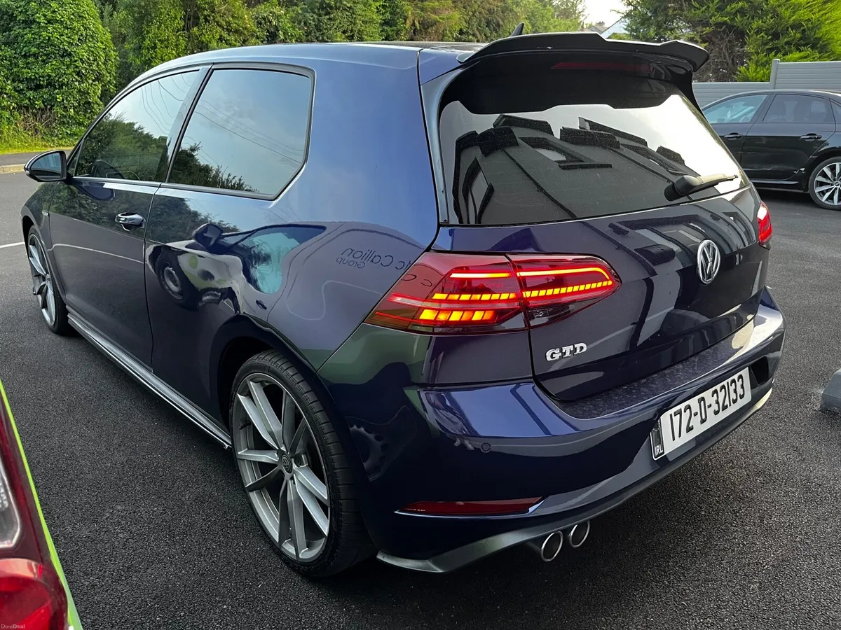 2017 VOLKSWAGEN GOLF GTD 3dr - Image 3