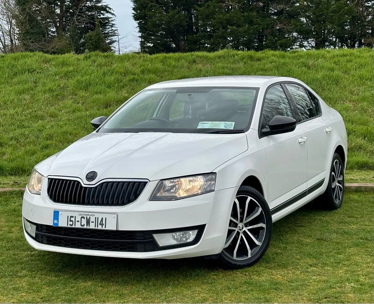 Skoda Octavia Ambition New NCT 05/27 and Tax - Image 2