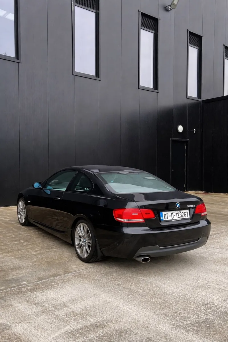 BMW e92 320d - Image 2