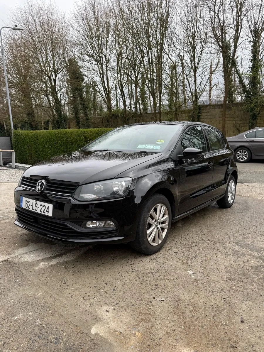 Volkswagen Polo TL 1.0 60HP 5DR - Image 1