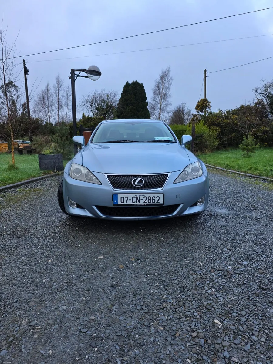 Lexus IS 2007 - Image 1