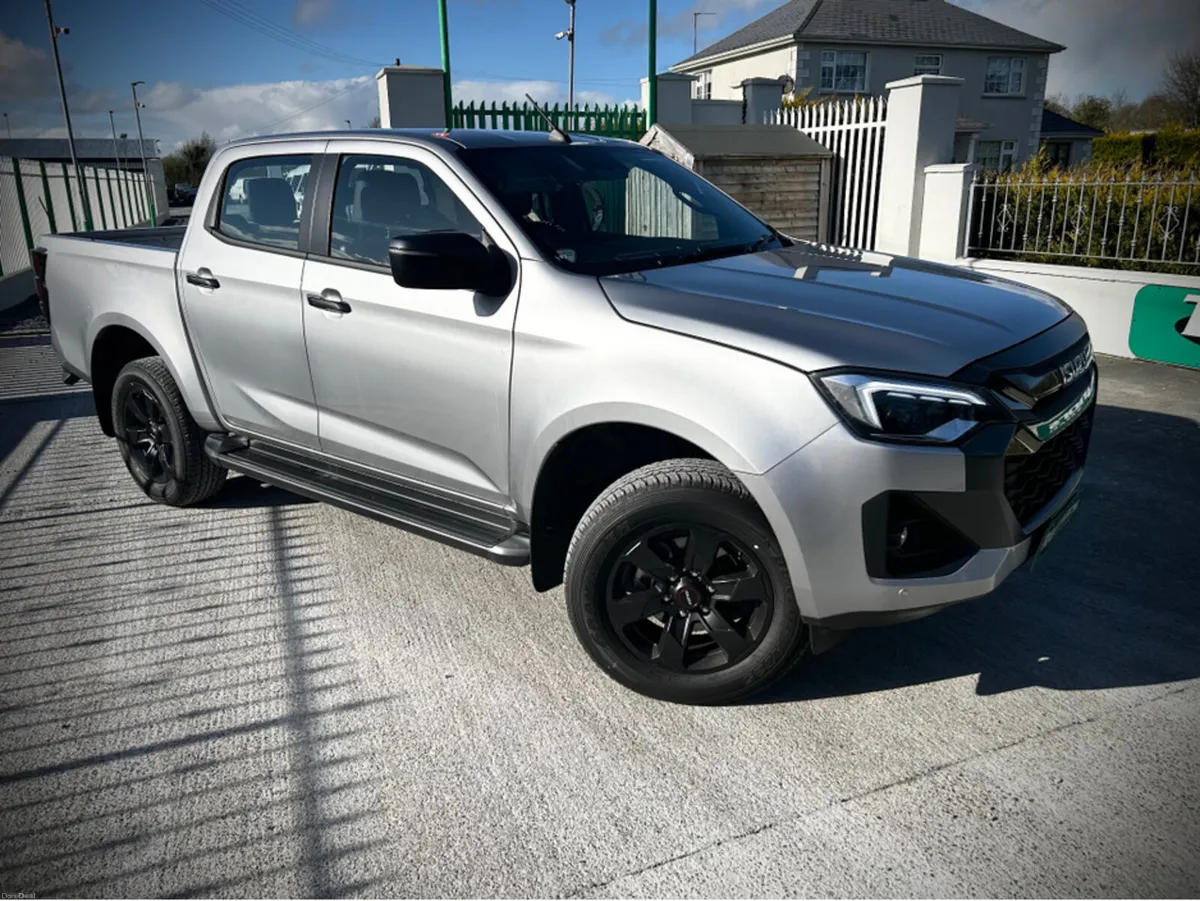 Isuzu D-Max LSE AUTO €333 ROAD TAX - Image 1