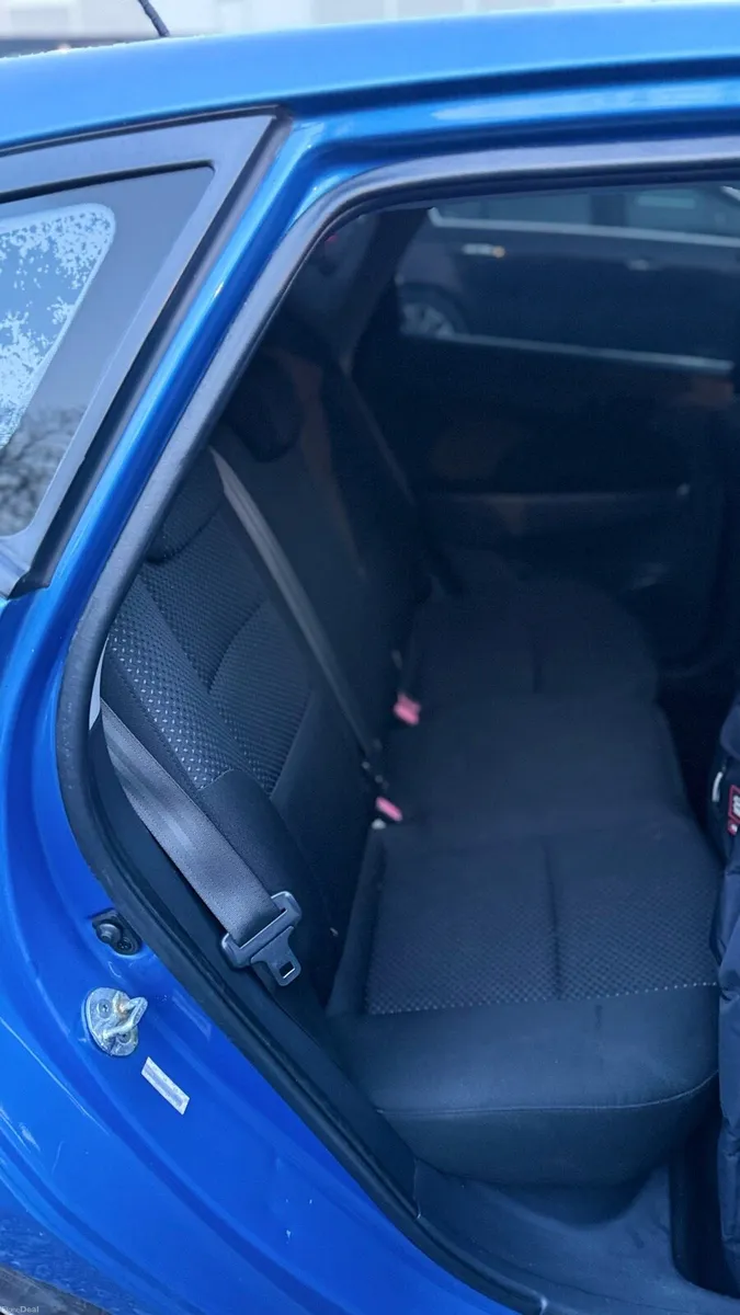 Hyundai i30 2010 1.6 Diesel - NCT 09/26 - Taxed - Image 3