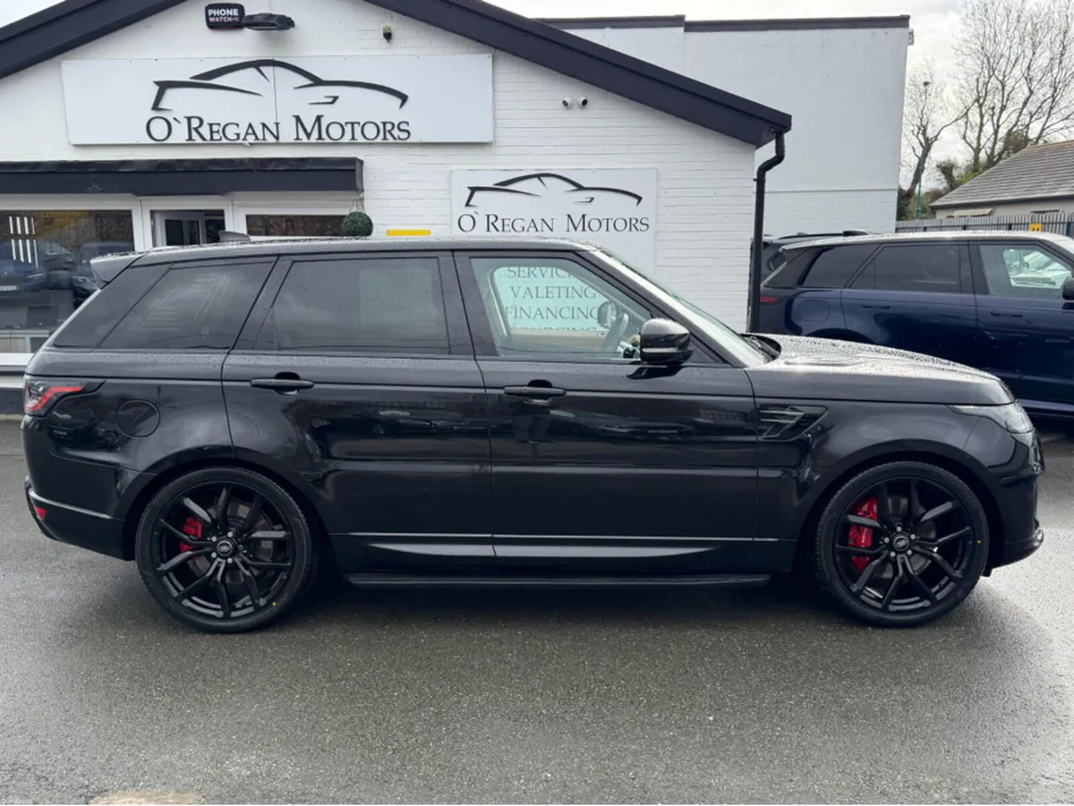 Land Rover Range Rover Sport HSE DYNAMIC P400E - Image 2