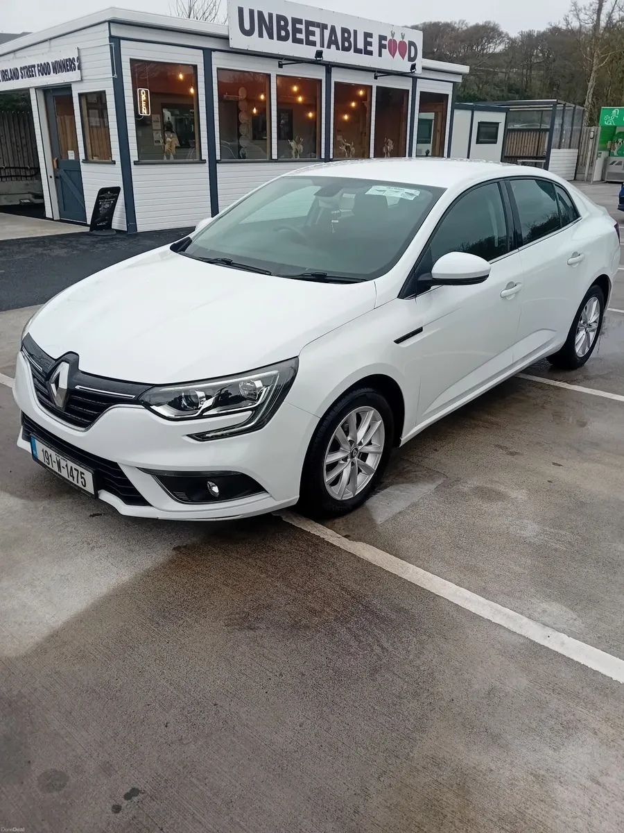 Renault Megane 2019 - Image 3