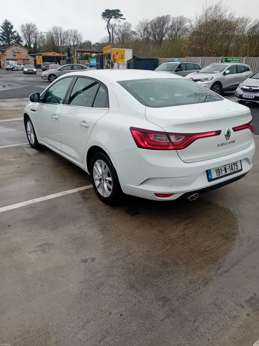 Renault Megane 2019 - Image 4