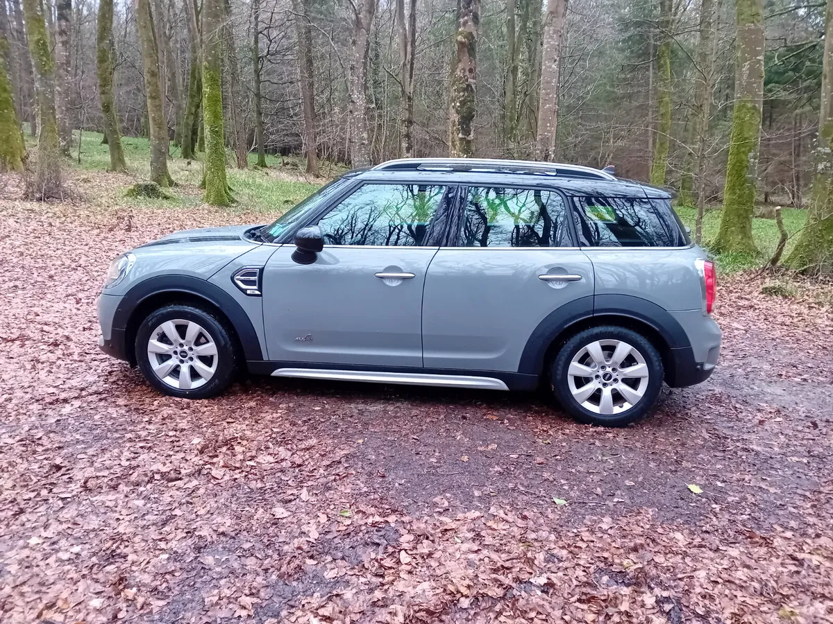 182 MINI COOPER D/COUNTRYMAN 2.0D ALL4 AUTO - Image 4