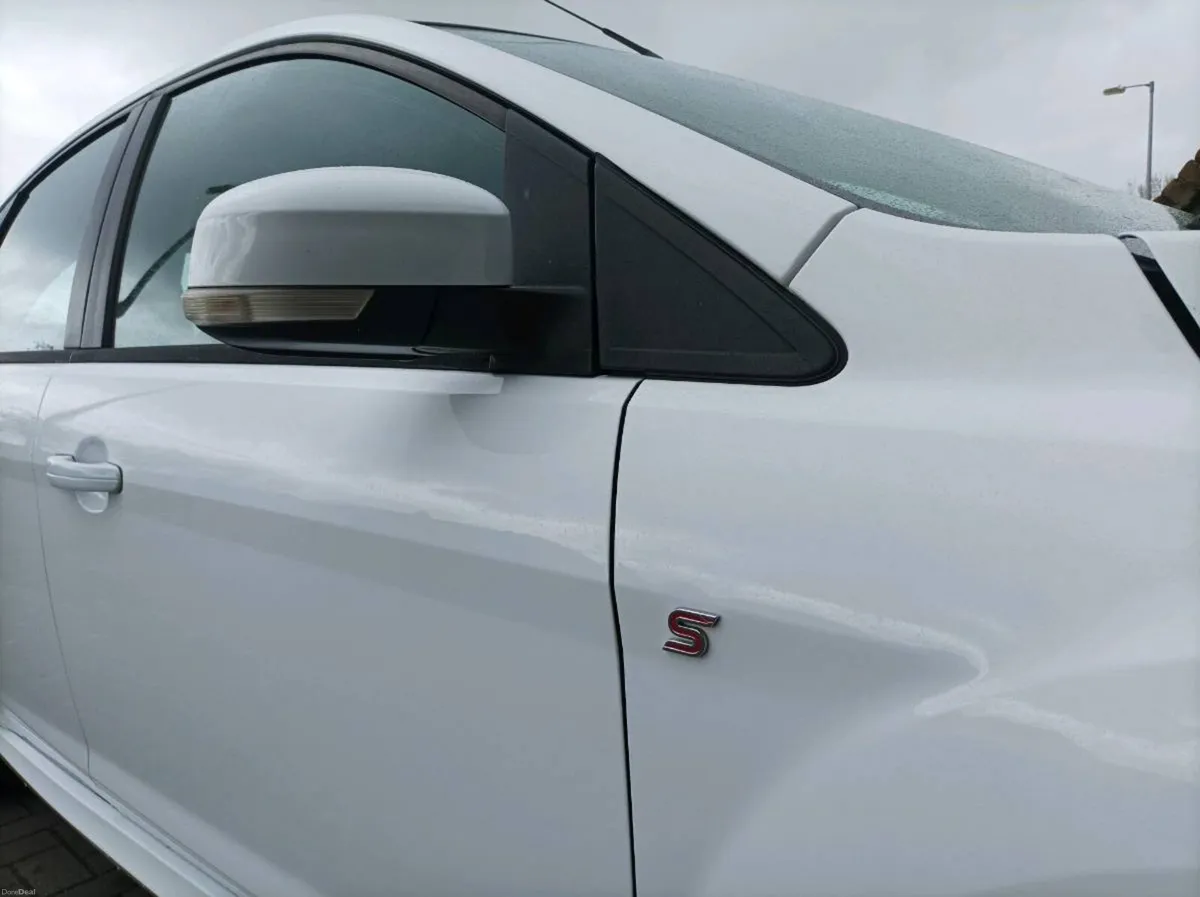 2010 FORD FOCUS ZETEC S - Image 1