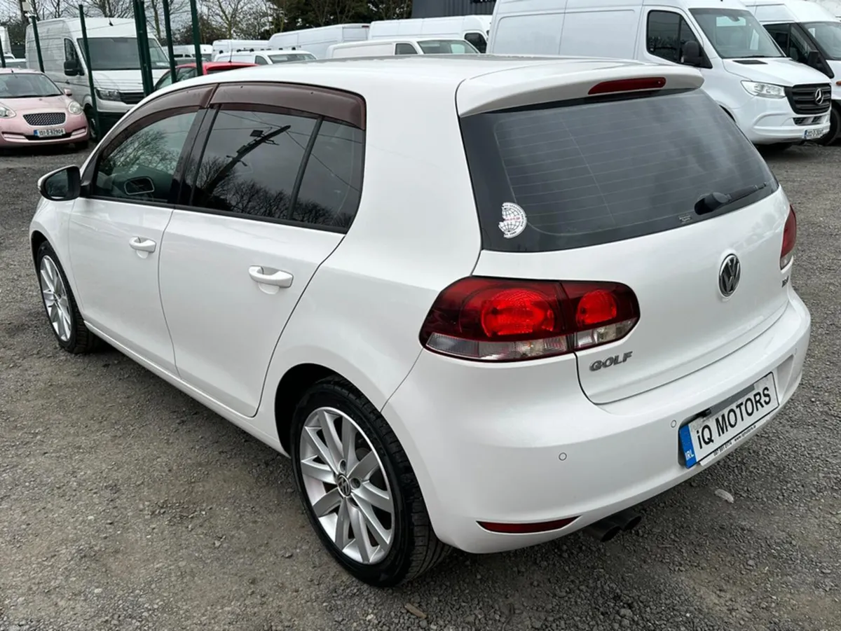 Volkswagen Golf 1.4L Automatic Petrol Low Mileage - Image 4