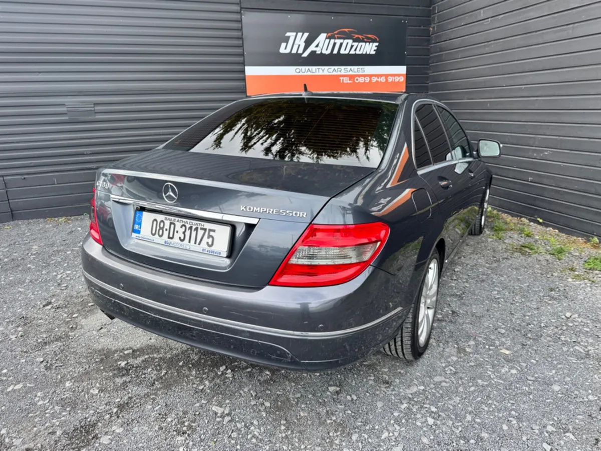 Mercedes-Benz C-Class C180 K AUTO - Image 4