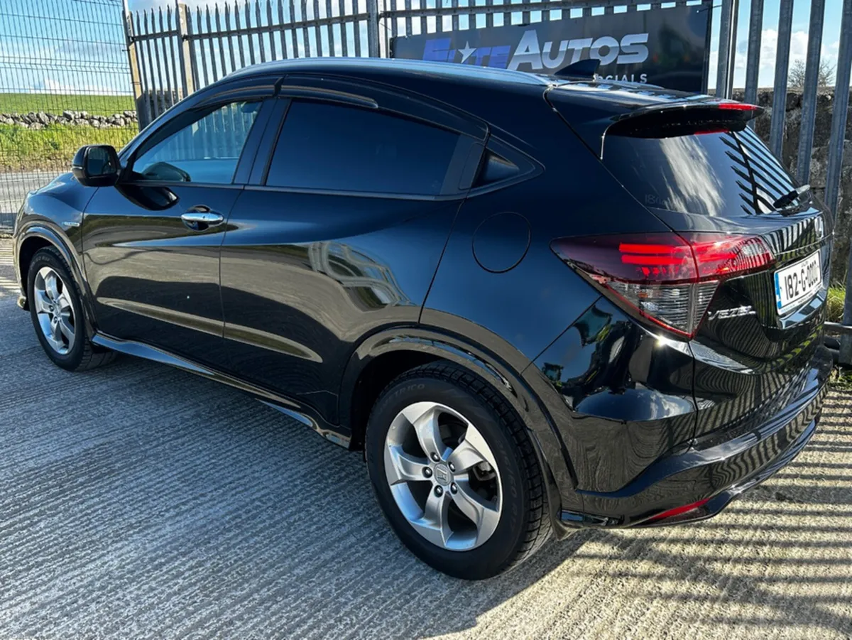 Honda Vezel Self Charging Hybrid RS - Image 3