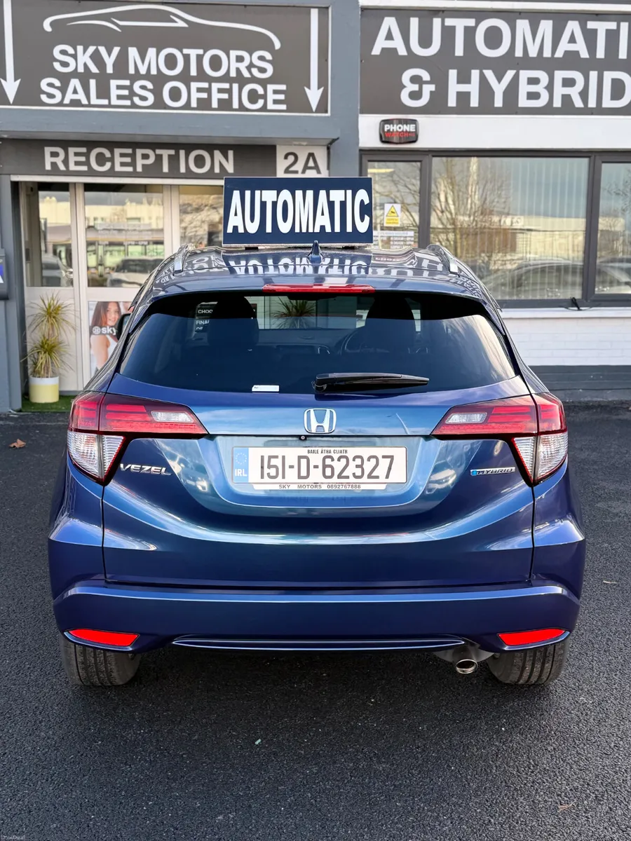 2015 Honda Vezel 1.5 Hybrid Automatic - Image 6