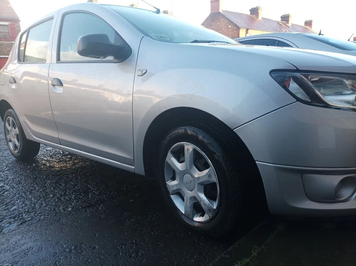 Dacia Sandero 2013 - Image 1