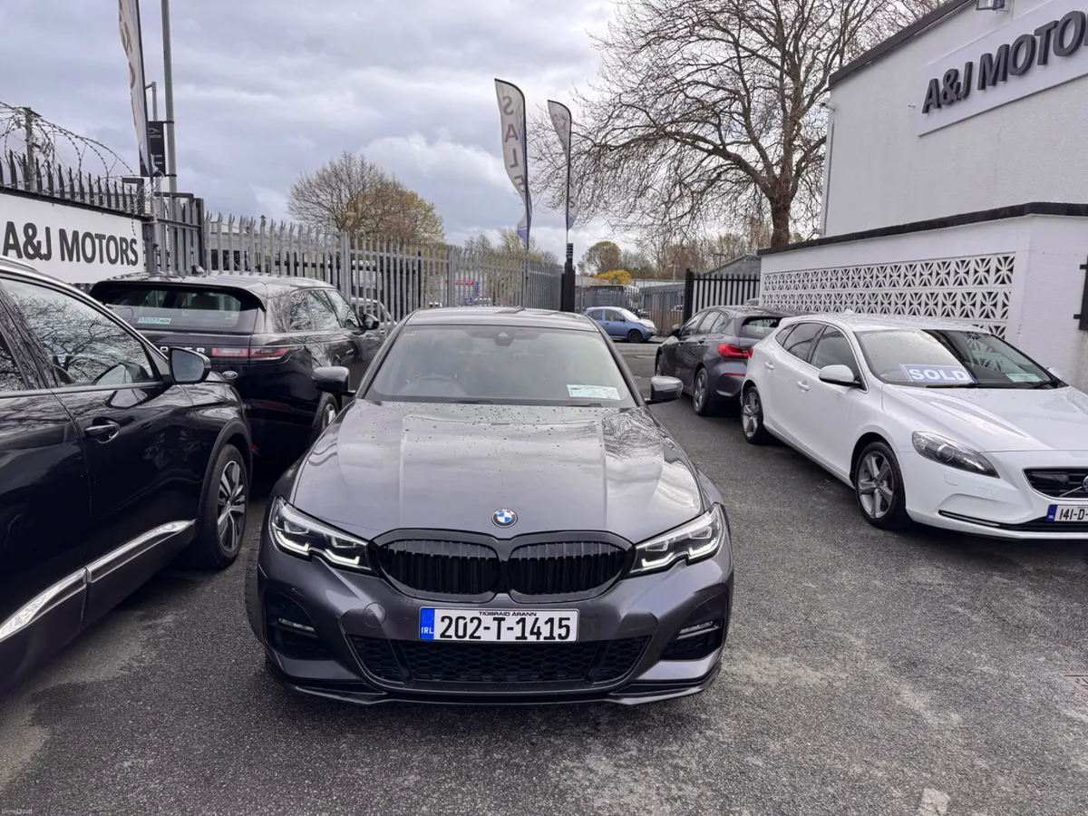 2020 BMW 3-Series Hybrid - Image 3
