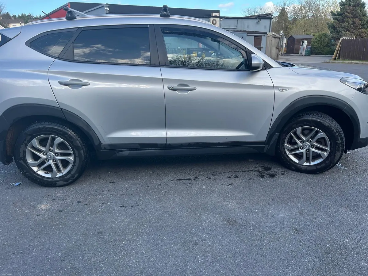 Hyundai Tucson - Image 4