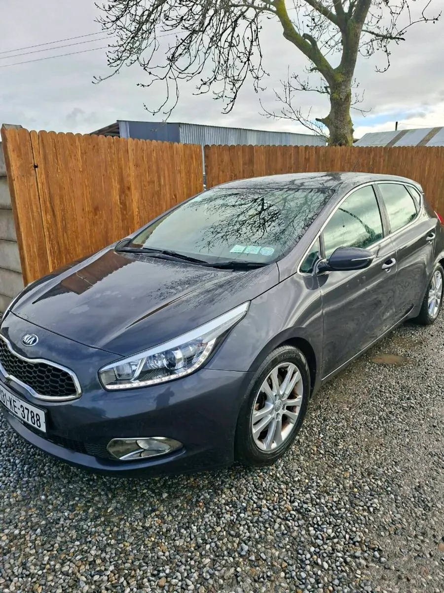 KIA CEED 2013 - Image 2