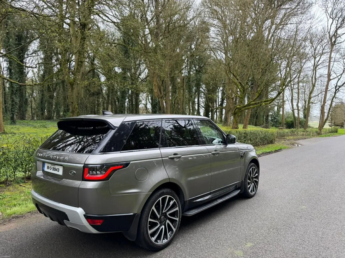 18 Land Rover Range Rover Sport HSE Hi SPEC - Image 4