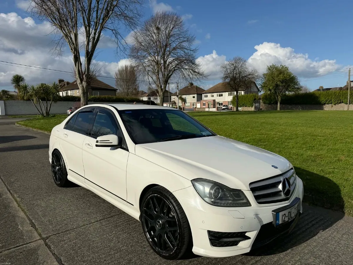 Mercedes-Benz C-Class 2012 - Image 1