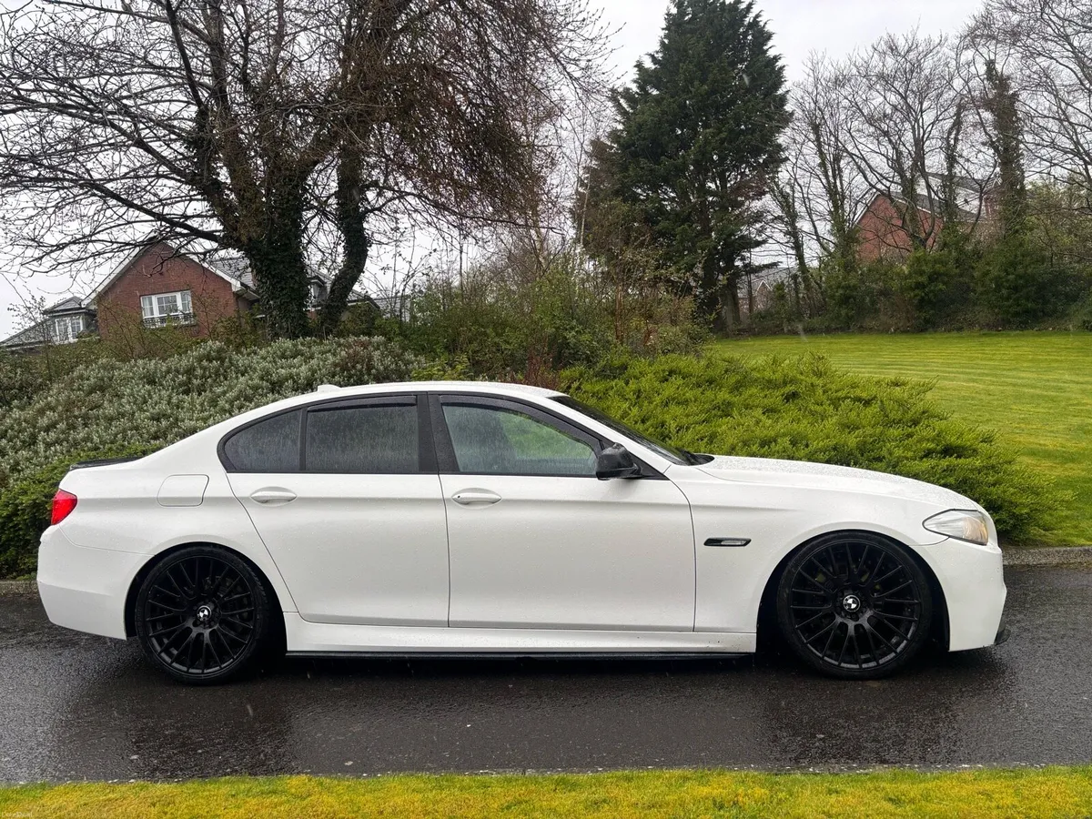 2010 BMW 520D M SPORT MANUAL 184 - Image 3