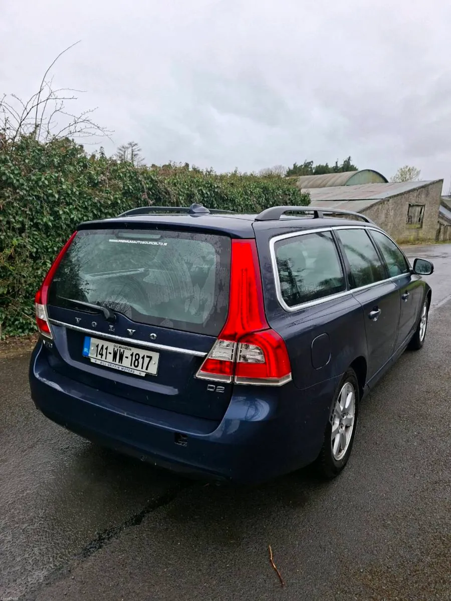 VOLVO V70 AUTOMATIC 2014 183000KM!!! - Image 3