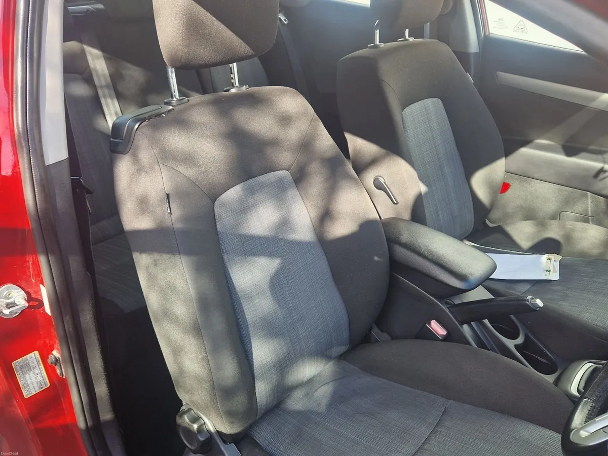 Kia Ceed 2012 - Image 3