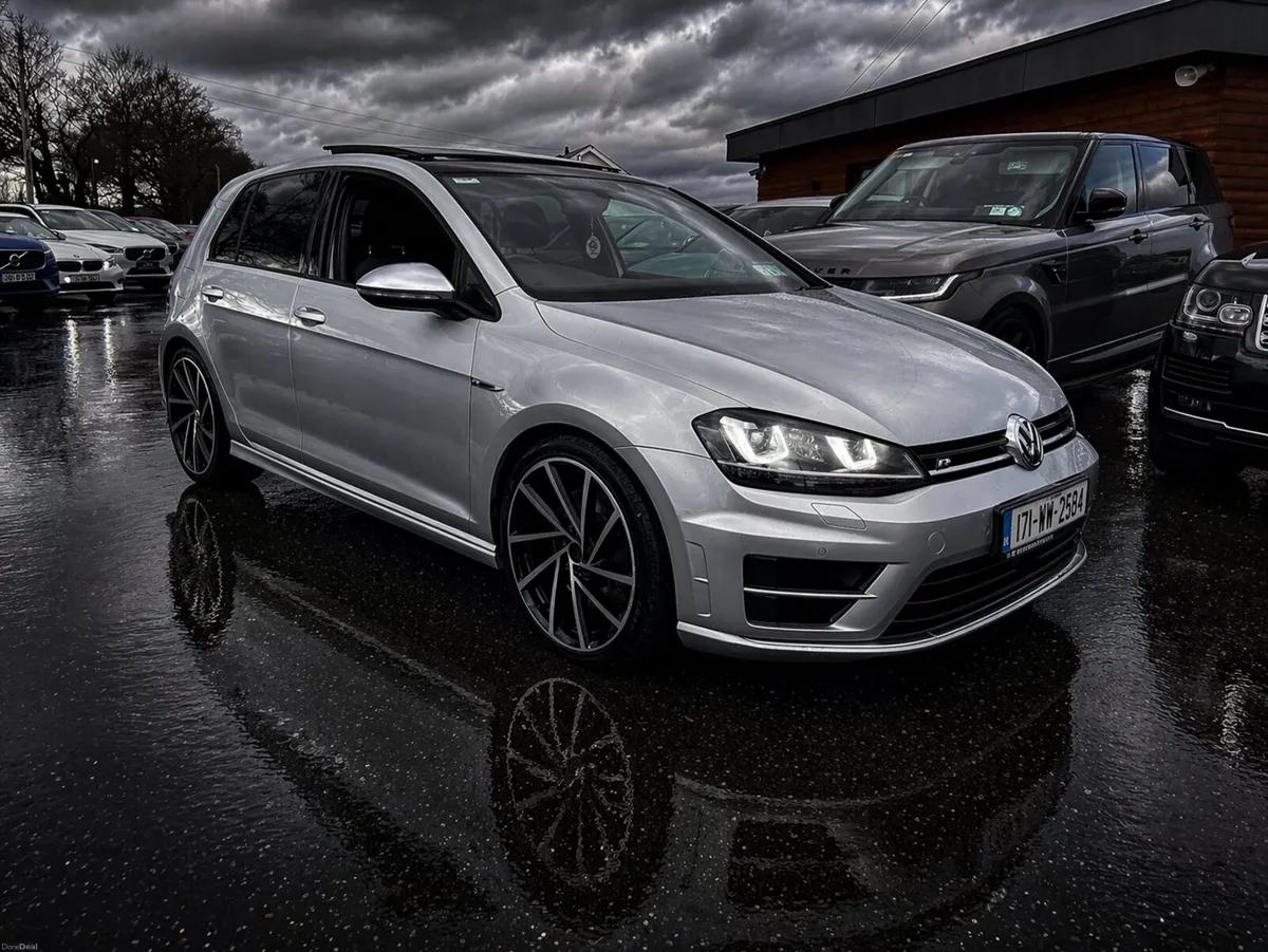 171 VW GOLF R300BHP DSG PANROOF - Image 1