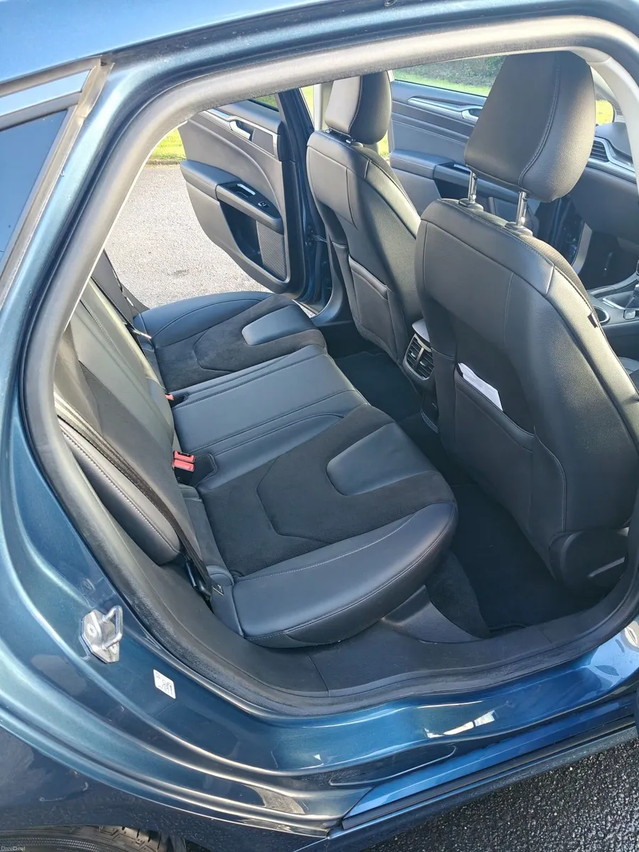 Ford Mondeo Titanium 2.0 Diesel 2020 - Image 4