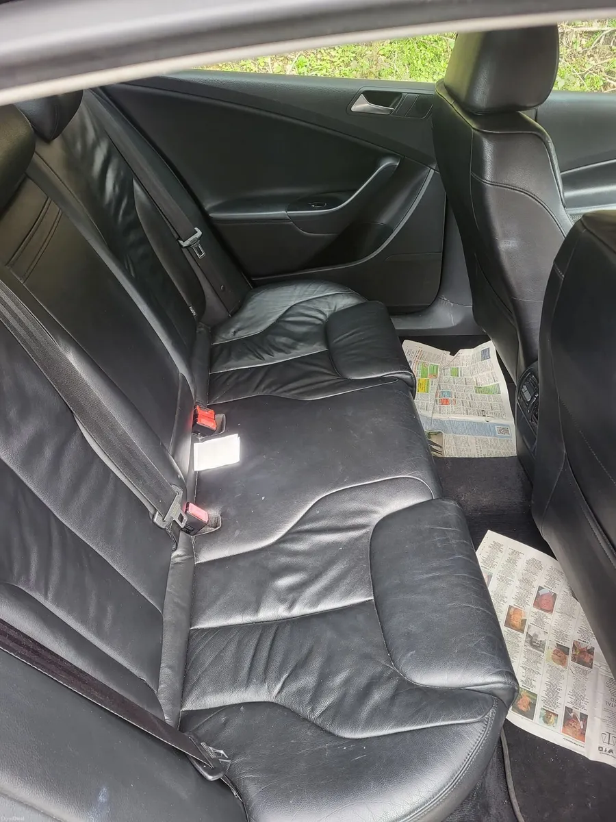 Volkswagen Passat Diesel - Image 2