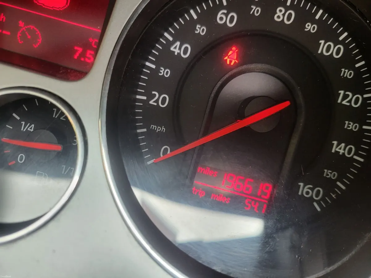 Volkswagen Passat Diesel - Image 4