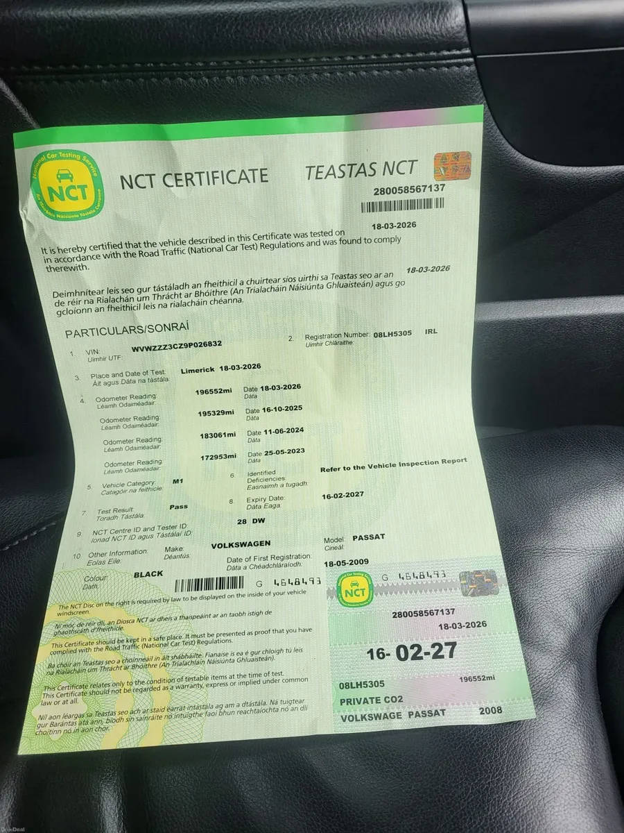 Passat with service history - Image 6