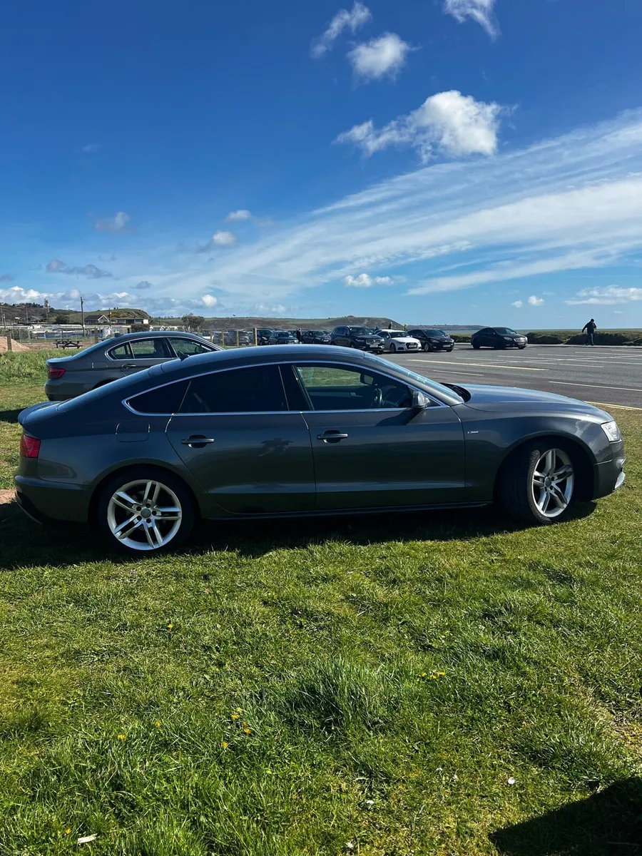 Audi a5 s-line 2.0 TDI - Image 4